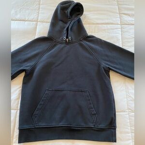 Flint and Tinder men’s pullover hoodie